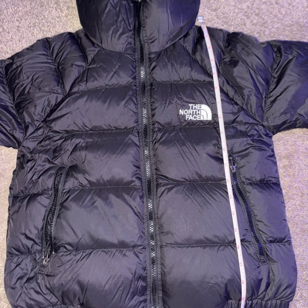 The North Face Women's Puffer Jacket - Picture 11 of 14